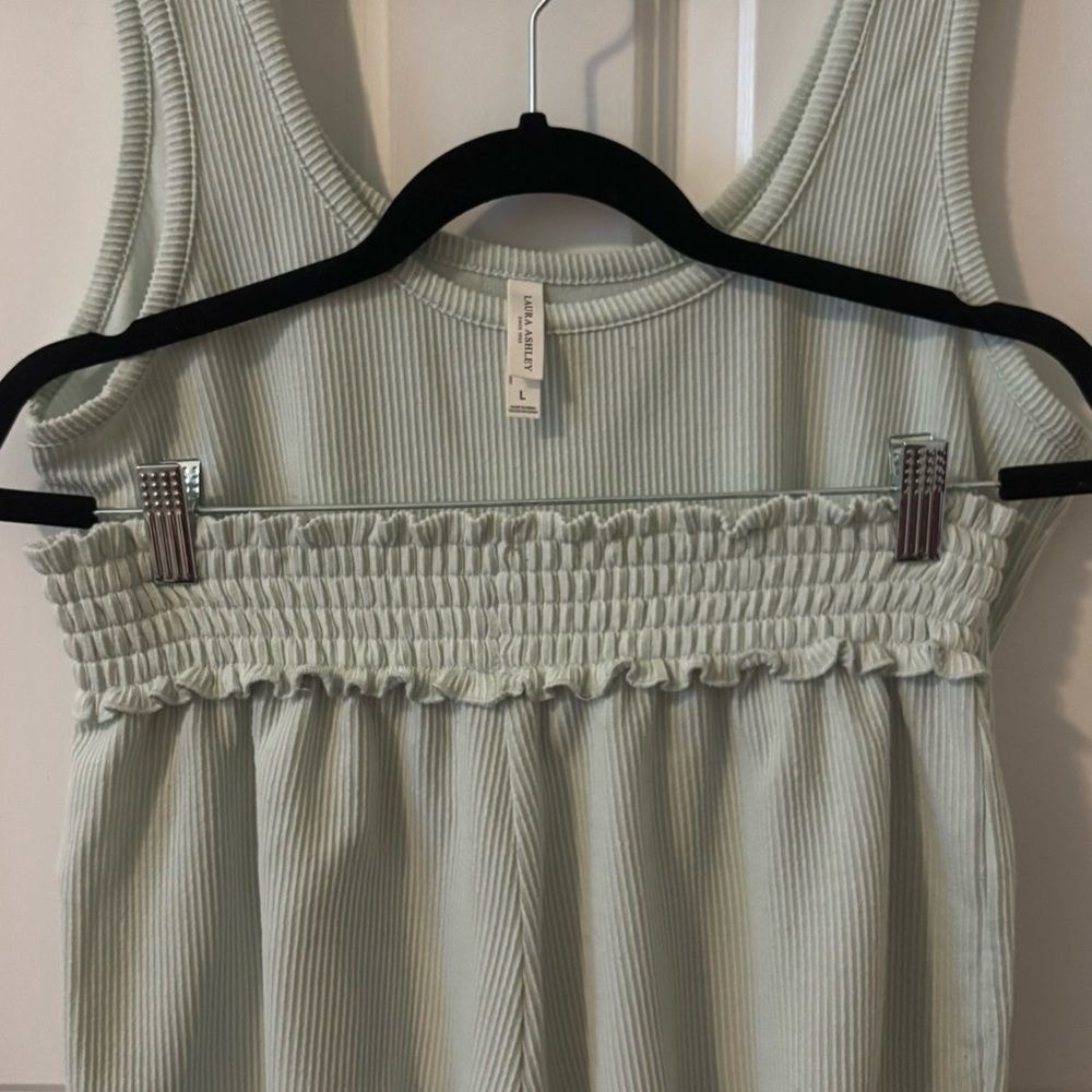 Mint Green Ribbed Pajamas Short Set Large - Picture 2 of 4